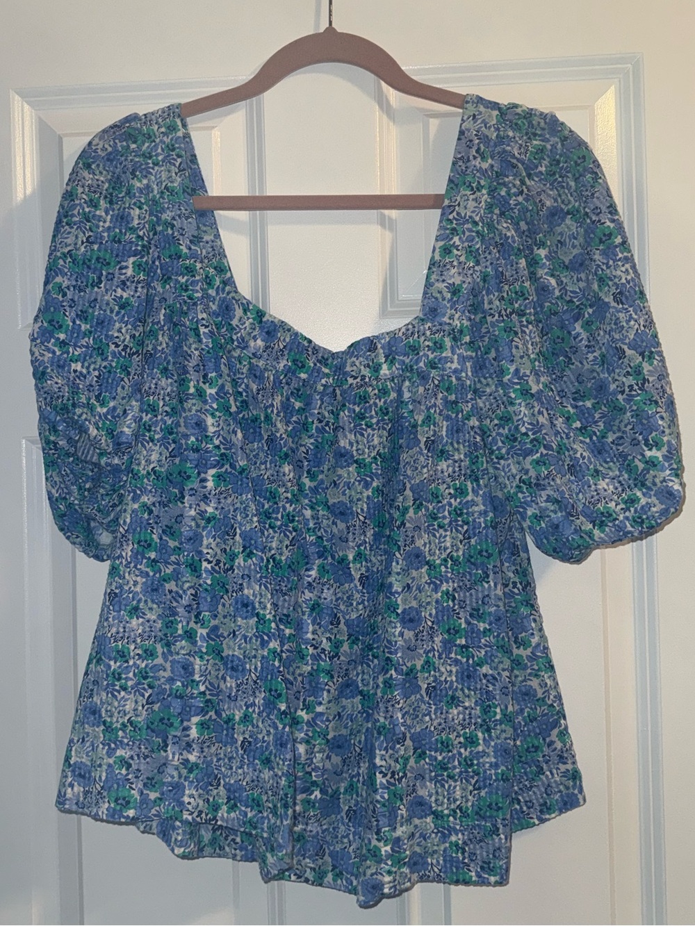Vineyard Vines Floral Top